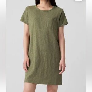 NWT! Gap Tshirt dress